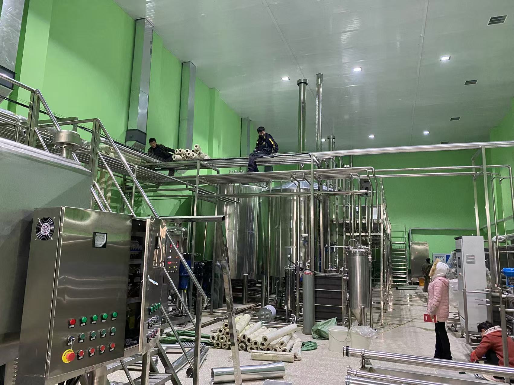 仙居精酿啤酒设备厂—精酿啤酒设备制造:传承工艺与创新科技的交融